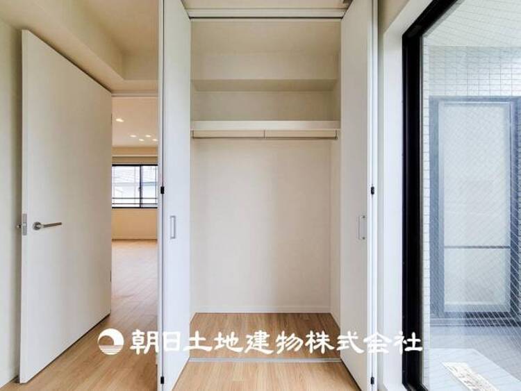 収納 【収納】シンプルかつ洗練されたデザインの収納スペース