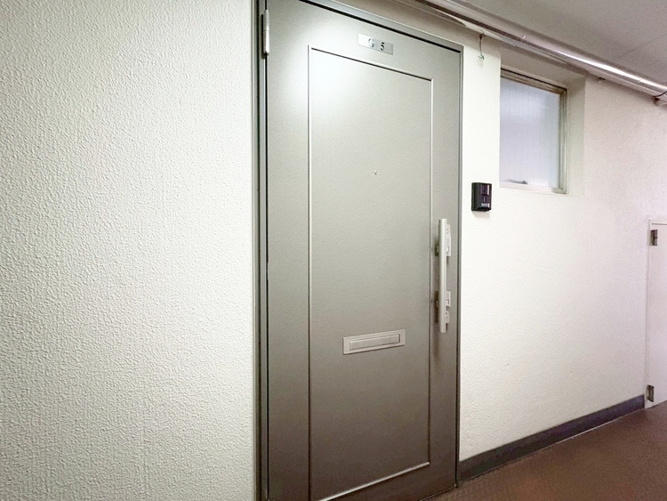 玄関 玄関を開ければ、そこは安らぎのご自宅。