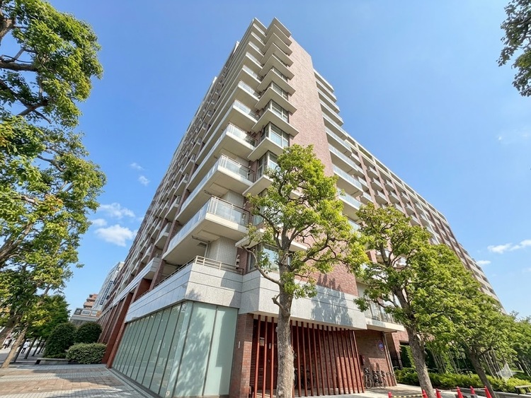 外観 現地に足をお運びいただいた際には、周辺散策などをお勧めいたします。