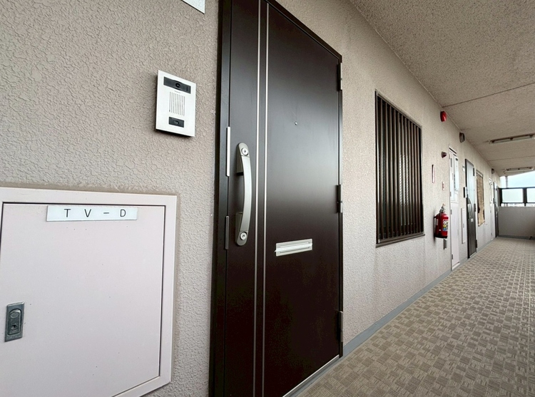 玄関 玄関を開ければ、そこは安らぎのご自宅。