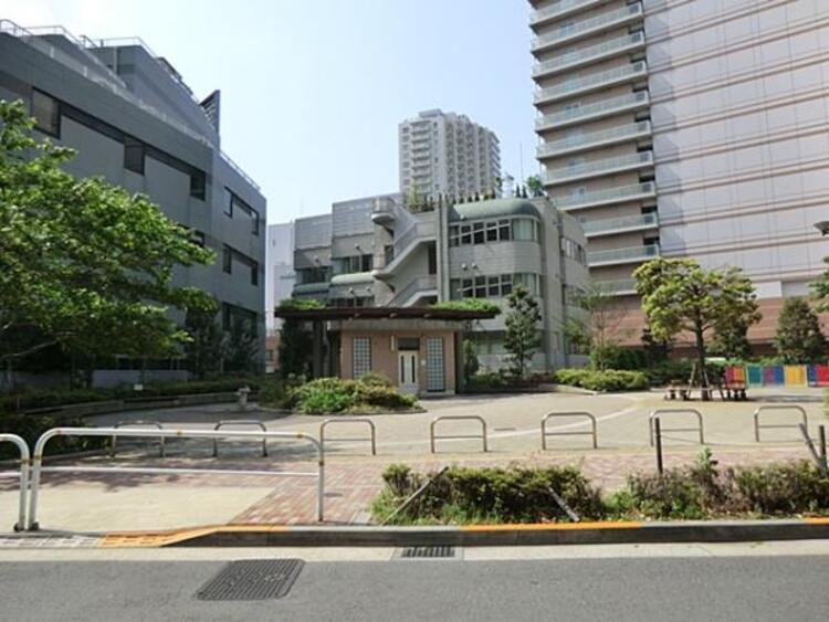 周辺 谷山公園　430ｍ