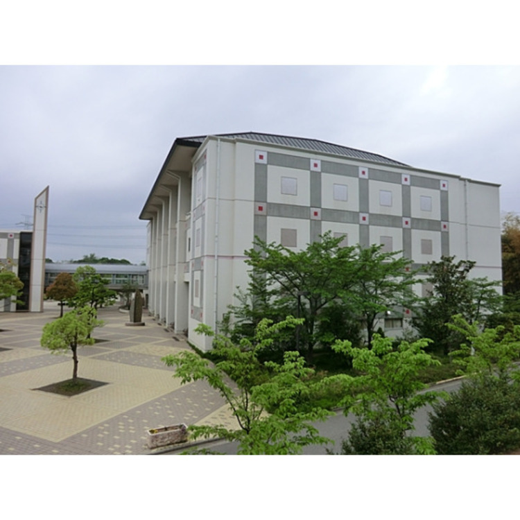 周辺 戸塚西中学校(約1300m)