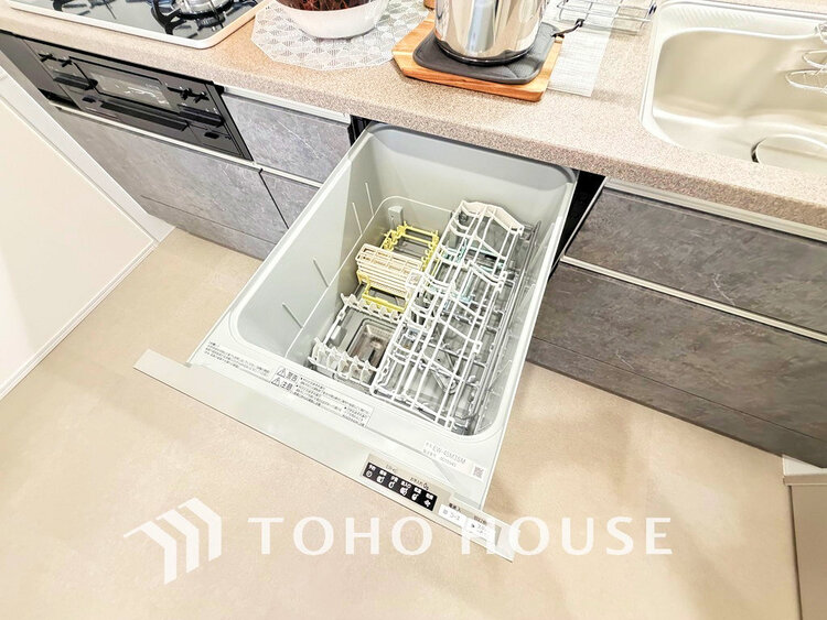その他 ビルトイン式食洗機完備のシステムキッチンで食後もゆったり家族団らん