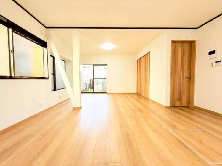 居間 家の良し悪しだけではなく周辺環境も重要なポイントとなります！ご案内時に周辺環境もご案内いたします！ 
