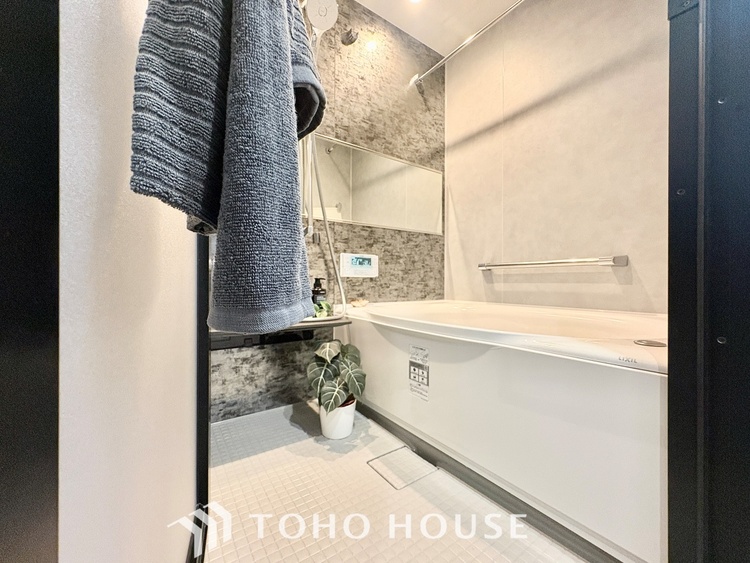 風呂 【BATHROOM】◆プライベートな空間◆simpleだからrelaxできるんです。