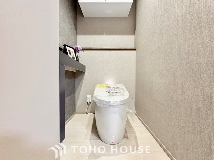 トイレ 【TOILET】◆快適◆な生活に不可欠。節水型の高性能トイレを新設。