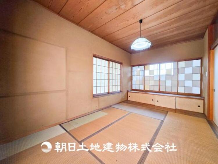 内装 【居室】設計者のセンスが求められる大切な空間だからこそ、落ち着いて過ごせる癒しと寛ぎの空間が欲しい。そんな願いを叶えました。