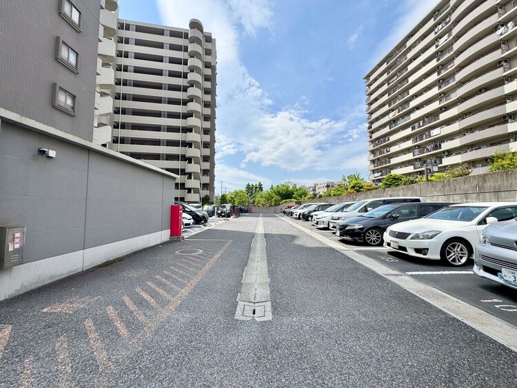 その他 駐車スペースが嬉しいですね。※空き状況は都度ご確認下さい。