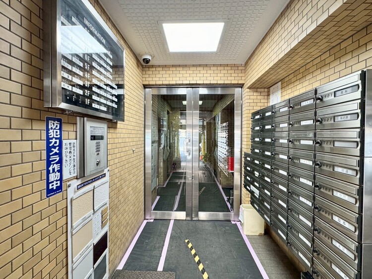 その他 館内は静寂な中が保たれており、管理が行き届いている印象を受けました。