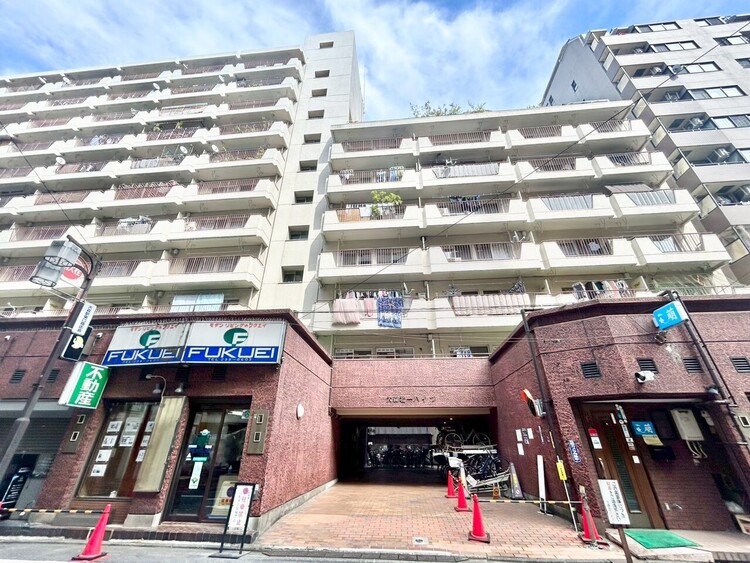 その他 飽きのこないシンプルモダンな外観です。