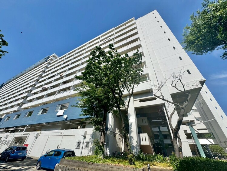 その他 飽きのこないシンプルモダンな外観です。
