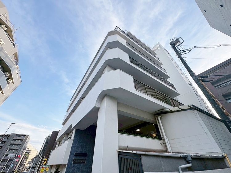 その他 飽きのこないシンプルモダンな外観です。