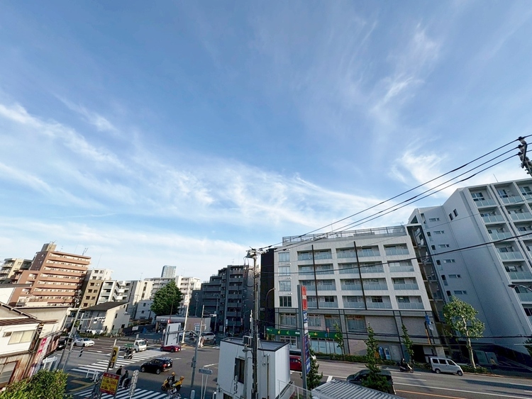 その他 眺望や窓からの景色が良いと、家で過ごす時間も快適です。