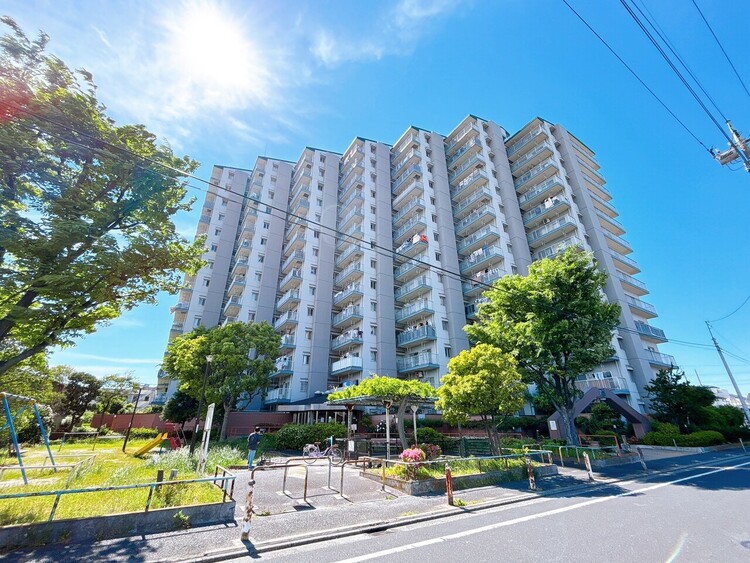 外観 資料には掲載していない情報が、現地にはたくさんあります。是非一度、現地をご確認ください。