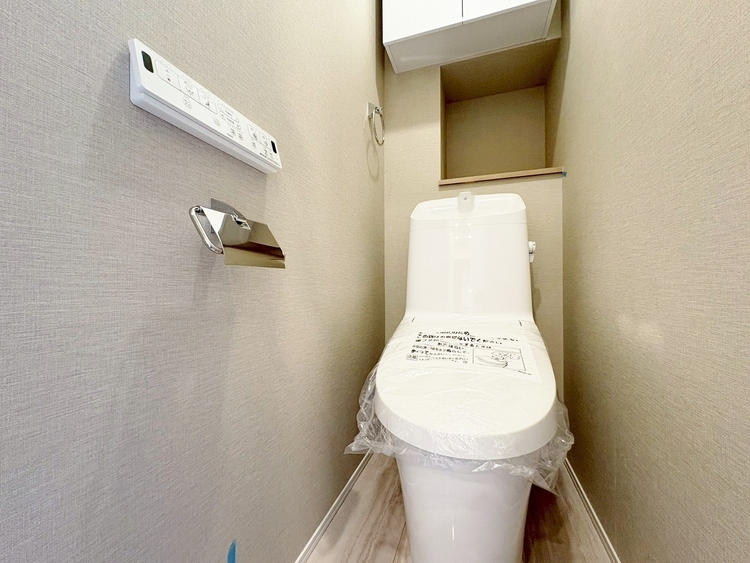 トイレ 暮らしの中のさりげないひとときの快適さにも、こだわりを、持って設備を配しております。