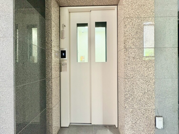 その他 エレベーター完備のため荷物が多くなっても安心。