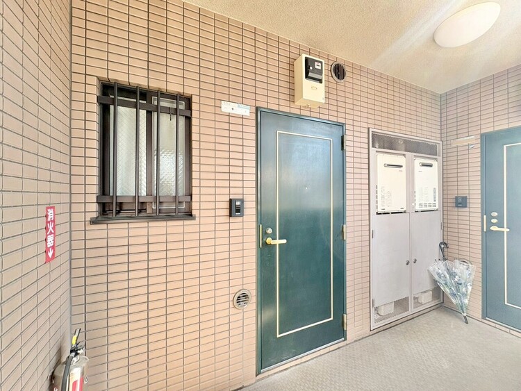その他 清潔感のある落ち着いた雰囲気の玄関です。