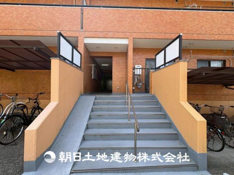 外観 【外観写真】時間のゆとりと空間、暖かな陽光がもたらす光と風を独占してください。新しい暮らしが始まります。