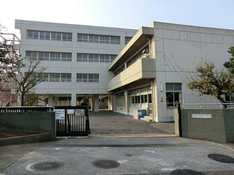 周辺 横浜市立領家中学校まで約690ｍ