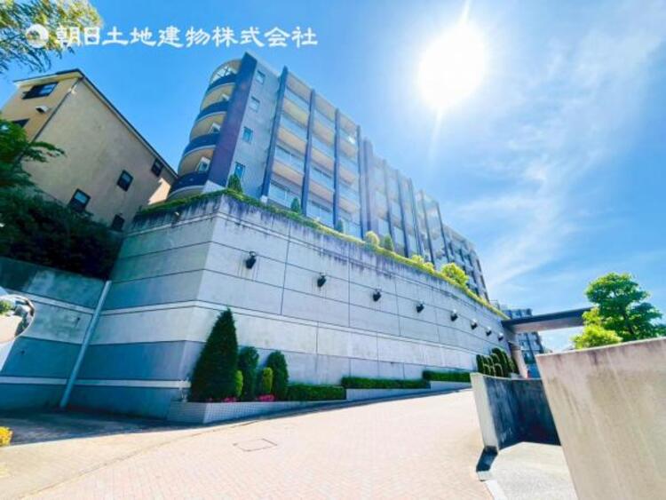 外観 家の良し悪しだけではなく周辺環境も重要なポイントとなります！ご案内時に周辺環境もご案内いたします！流行に左右されず将来にわたって価値が継続する佇まい！良好な住環境が保たれたエリアで新生活を過ごせます 
