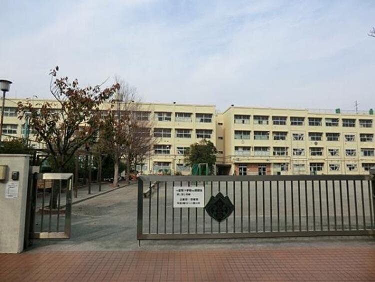 周辺 横浜市立西富岡小学校まで約780ｍ