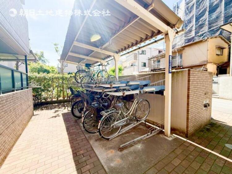 その他 〜共用部の駐輪場〜 