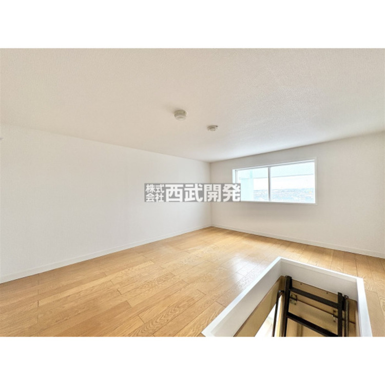 収納 小屋裏収納