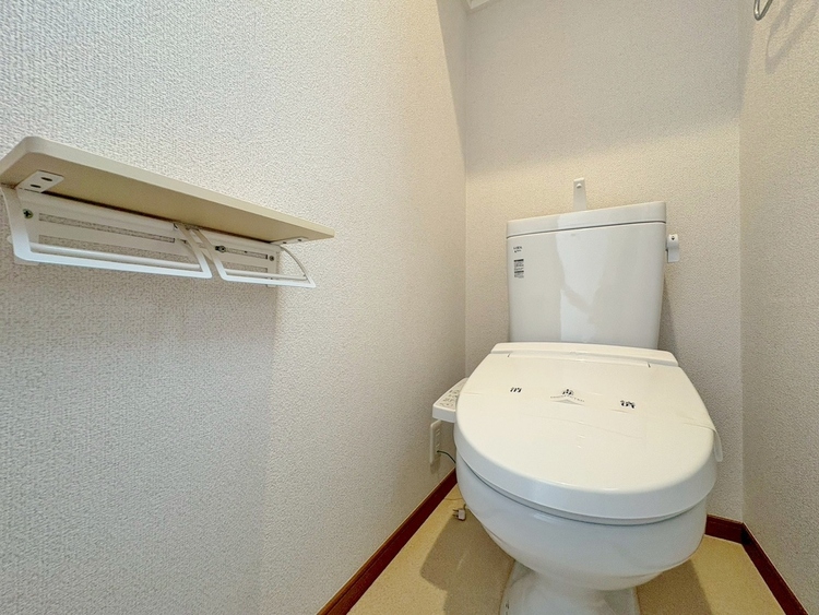 トイレ 暮らしの中のさりげないひとときの快適さにも、こだわりを、持って設備を配しております。