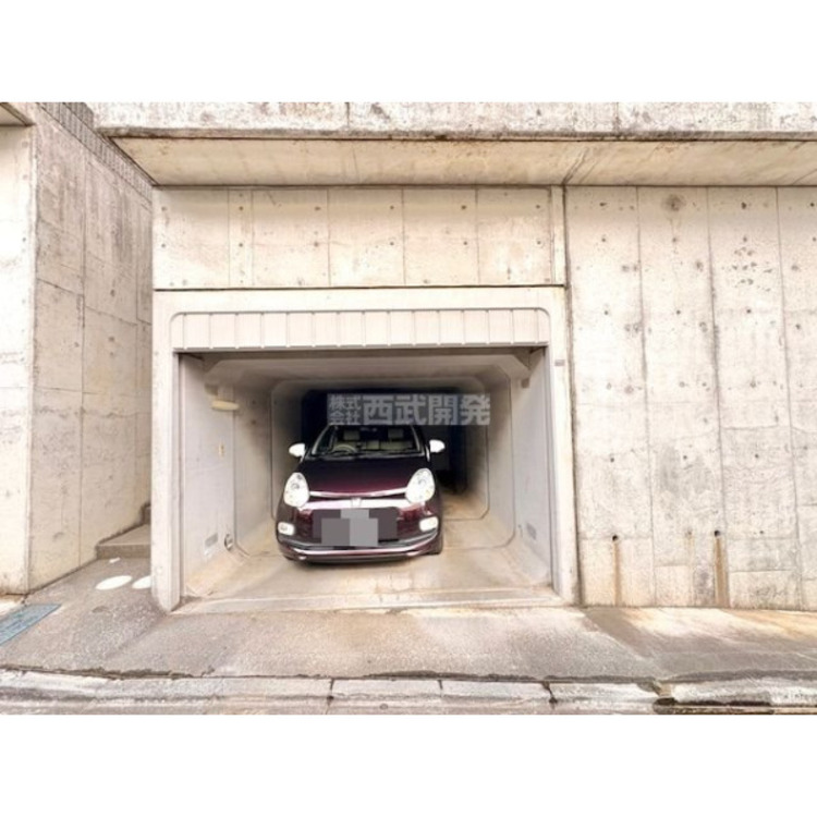 その他 自動車車庫