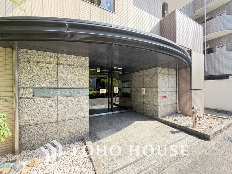 エントランス マンション入り口