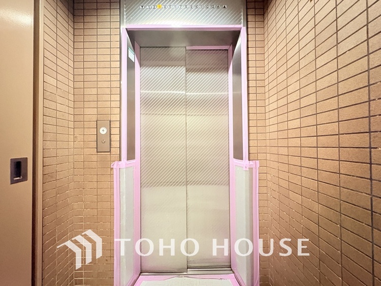 その他 エレベーターもあるので荷物が多くなっても安心です