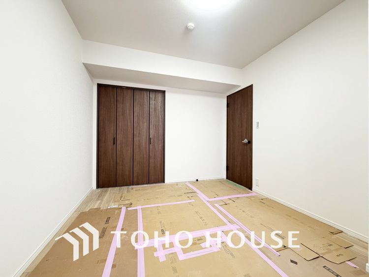 内装 シンプルですっきりとした室内は飽きのこない居心地の良い雰囲気です