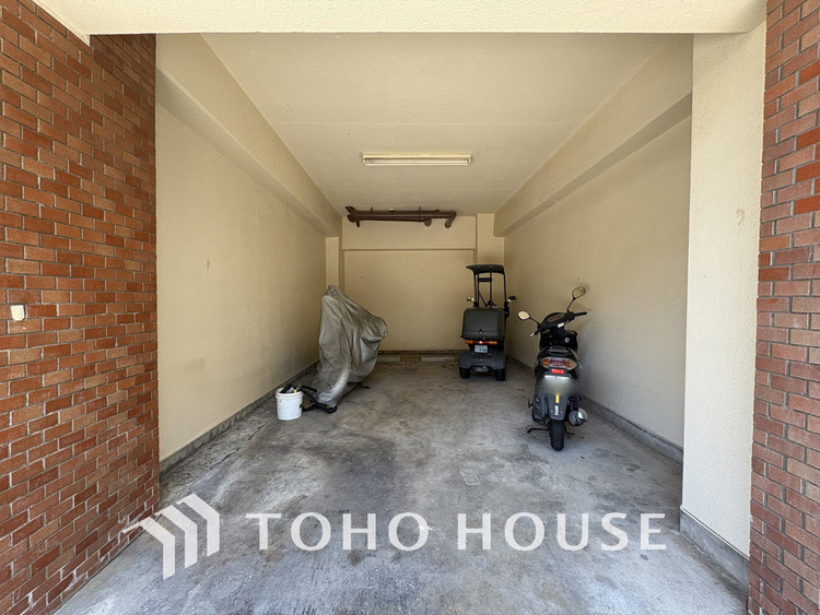 その他 バイク置き場（空き状況は要確認となります）