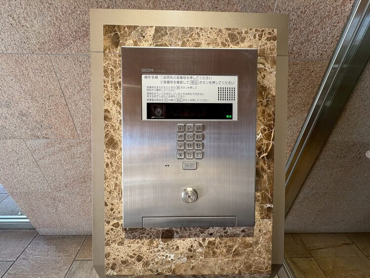 その他 オートロックついていますので、セキュリティ面でも安心です。