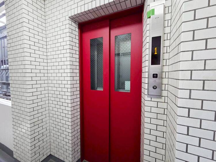 その他 エレベーター完備のため荷物が多くなっても安心。
