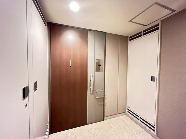 その他 清潔感のある落ち着いた雰囲気の玄関です。