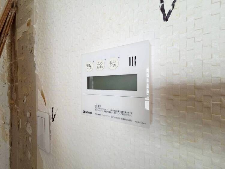 その他 見やすい画面で操作しやすい給湯パネル。