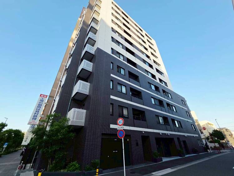 その他 飽きのこないシンプルモダンな外観です。