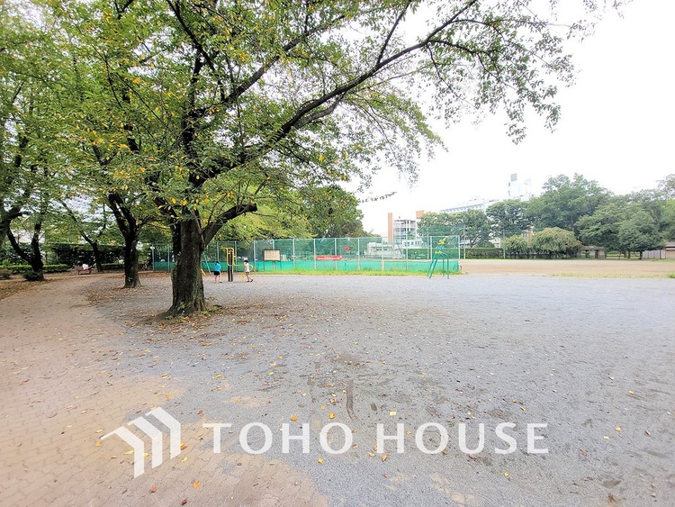 周辺 武蔵台公園　距離850ｍ