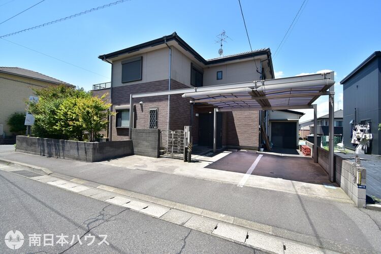 外観 東南角地【敷地面積267.29m2(80.85坪)】駐車3台！空き物件です！