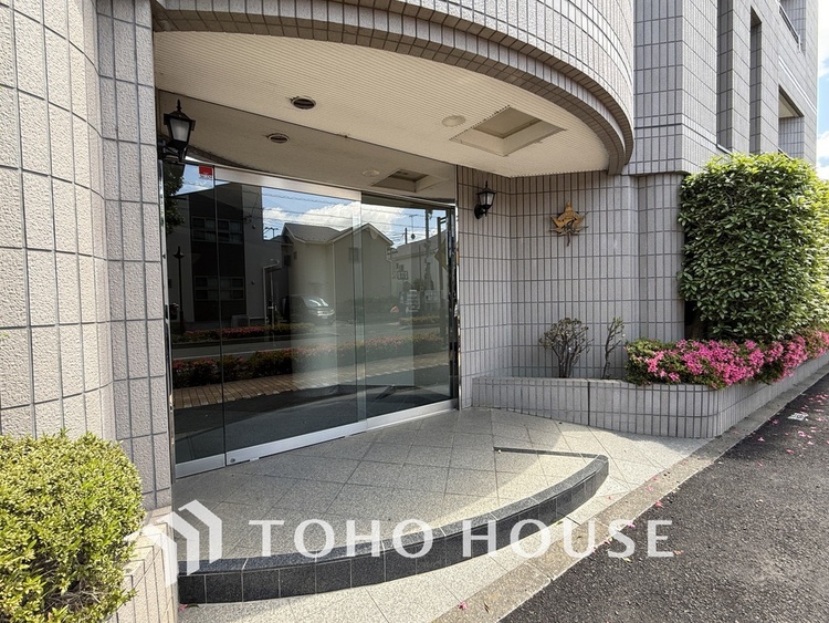 エントランス マンション入り口