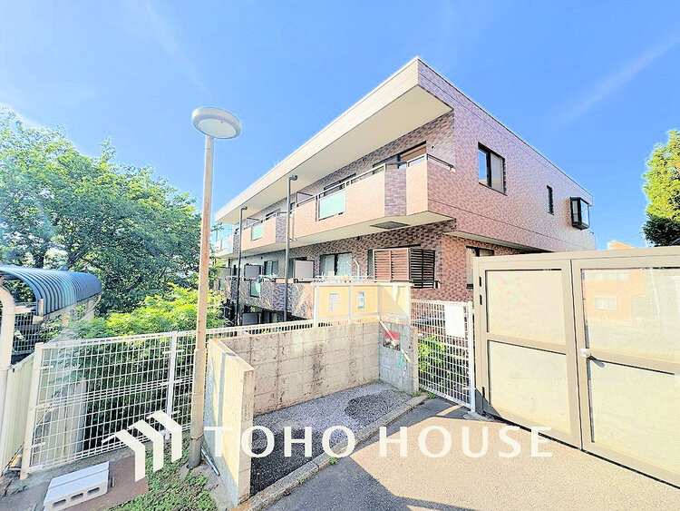 外観 〜新規リノベーション3LDK住戸〜2面バルコニー・南西向きにつき通風・陽当たり良好〜