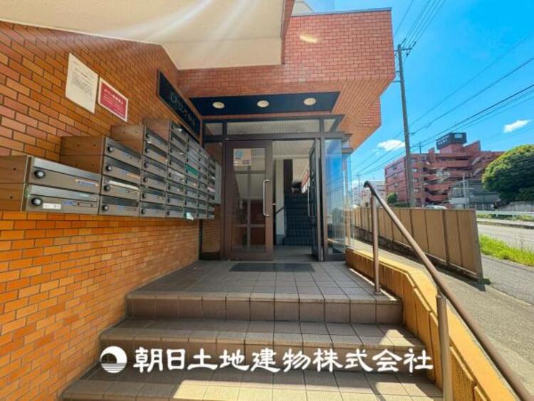 外観 【外観写真】太陽に愛された家。陽当り・通風に優れた魅力的で快適さを追求した住宅です。