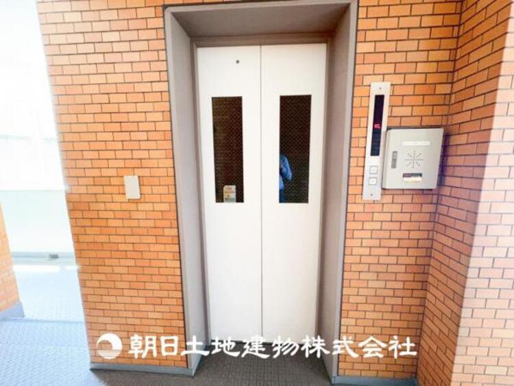 その他 【エレベーター】重い荷物を持っているときにも便利なエレベーターです。