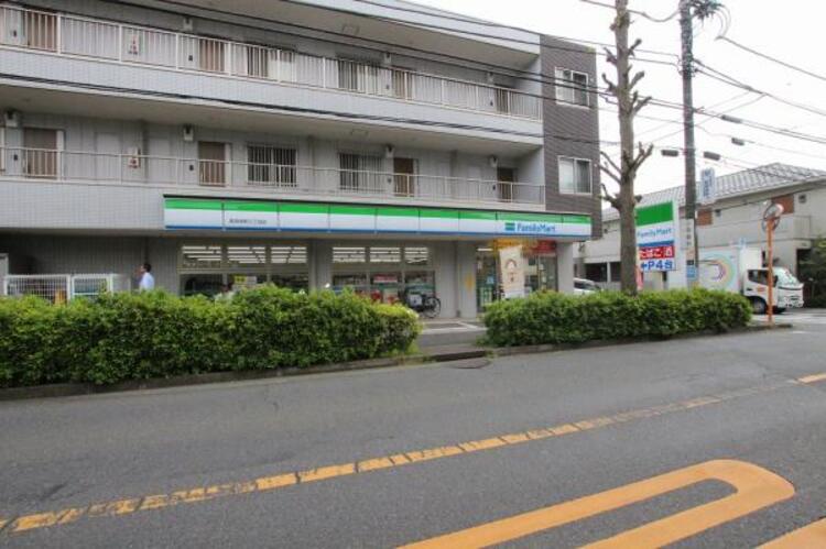 周辺 ファミリーマート町田中町3丁目店まで約216ｍ