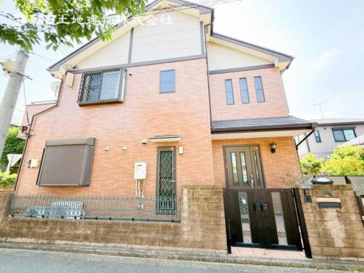 外観 陽射しと心地よい風が自慢の立地！新鮮な空気と光が広がる空間！生活を豊かにする大切なファクターです！　快適な住居がもたらす洗練された充足は生活に満足をあたえ、本当の豊かさを感じることができるでしょう！ 