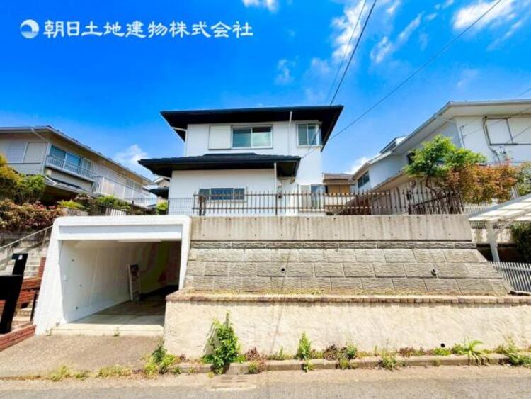外観 家の良し悪しだけではなく周辺環境も重要なポイントとなります！ご案内時に周辺環境もご案内いたします！流行に左右されず将来にわたって価値が継続する佇まい！良好な住環境が保たれたエリアで新生活を過ごせます 