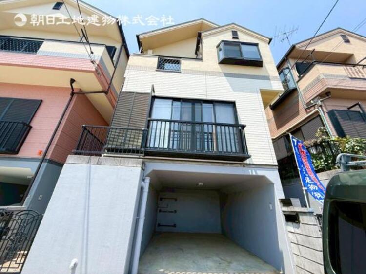 外観 陽射しと心地よい風が自慢の立地！新鮮な空気と光が広がる空間！生活を豊かにする大切なファクターです！　快適な住居がもたらす洗練された充足は生活に満足をあたえ、本当の豊かさを感じることができるでしょう！ 