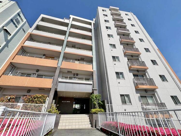 外観 資料には掲載していない情報が、現地にはたくさんあります。是非一度、現地をご確認ください。