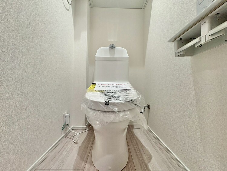 トイレ 暮らしの中のさりげないひとときの快適さにも、こだわりを、持って設備を配しております。